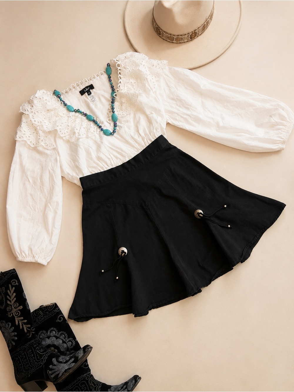 🖤 Vintage | Circle T Black Western Concho Skirt | Women Sz 7/8